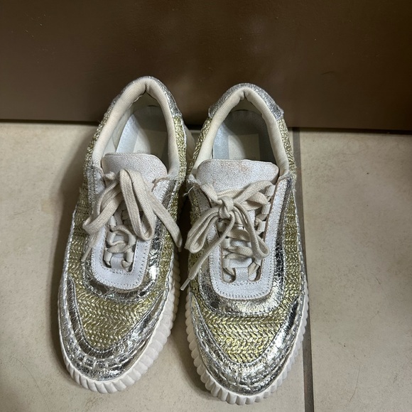 Dolce Vita Dolen Sneakers- Gold Knit - Picture 4 of 7